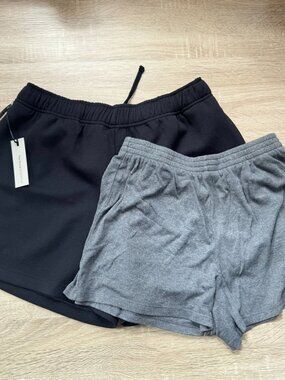 Aritzia The Group Sweat Shorts Bundle of 2 Black Gray Small